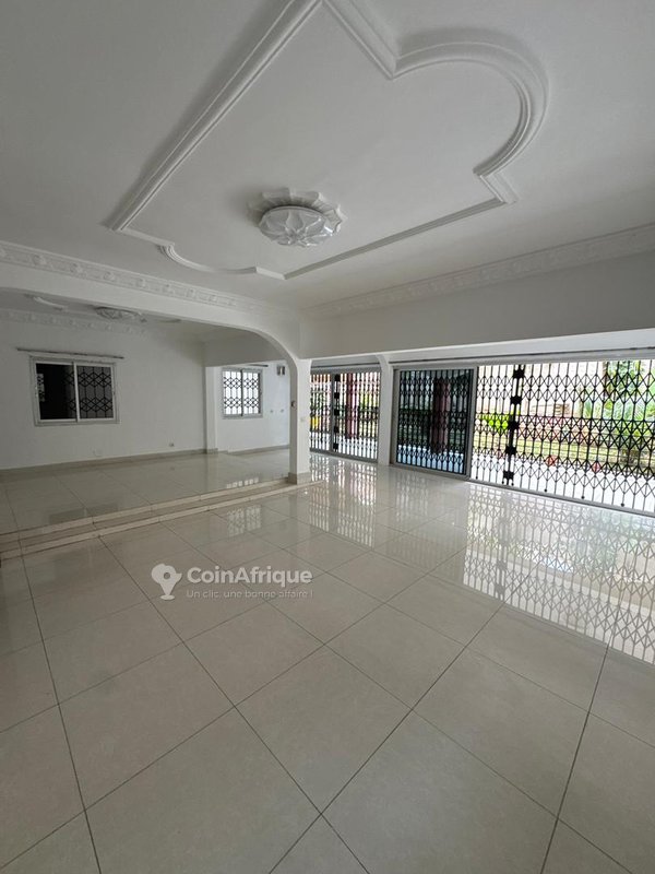 Location villa duplex de standing 5 pièces + dépendance - cocody riviera 4 world city