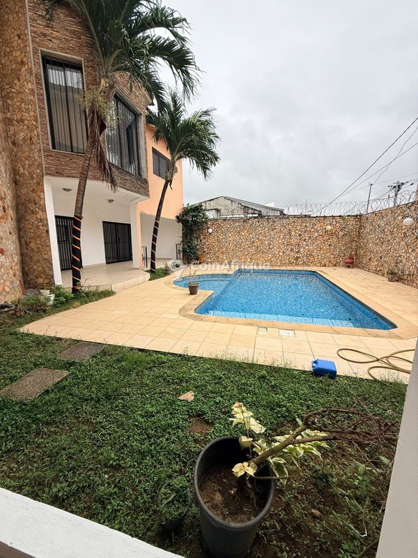 Location villa duplex 7 pièces - Cocody Riviera 4