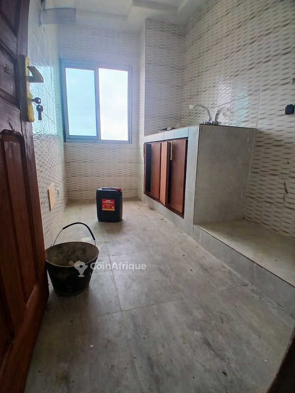 Location appartement 3 pièces - Cocody angrè — photo 4