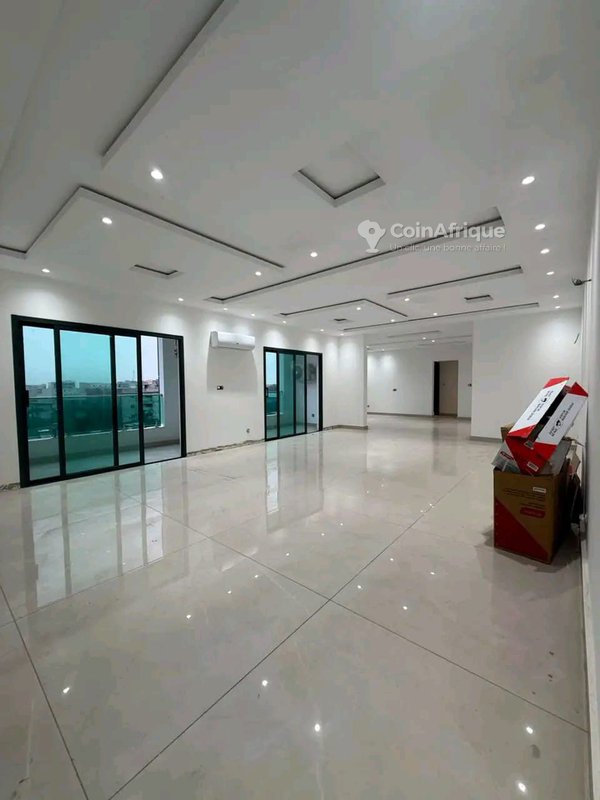 Location appartement penthouse CHU Angré — photo 4