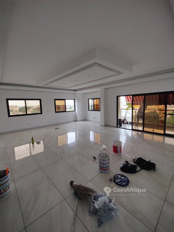Location appartement 4 pièces à Riviera 4 M'badon