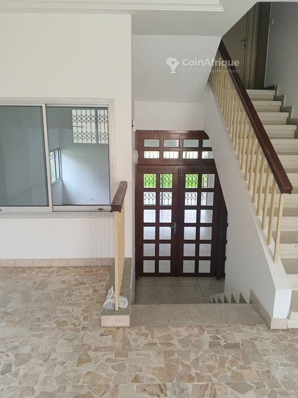 Location villa 9 pièces - Vallon — photo 2