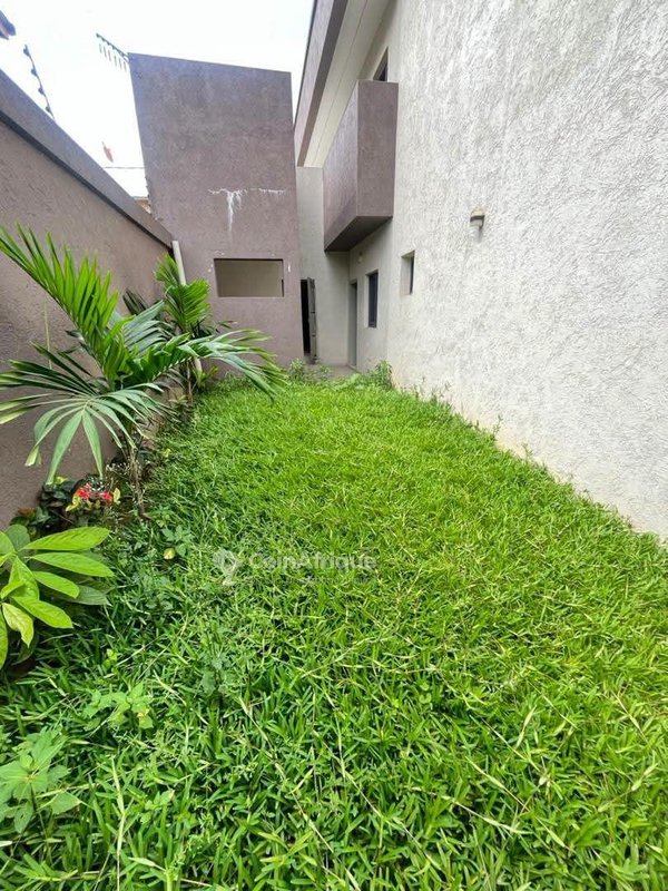Location villa duplex 6pièces - Cocody angre nouveau chu djorobite — photo 3