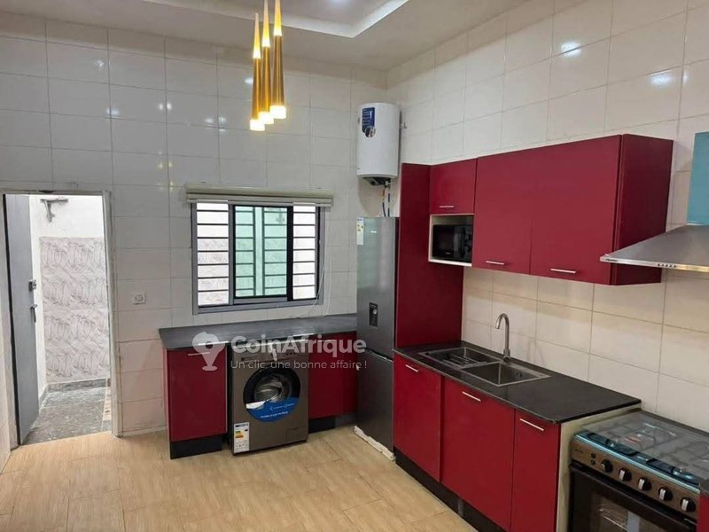 Location villa duplex 6 pièces - Cocody angre 8eme tranche non loin de la cité diaspora — photo 2