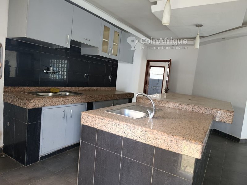 Vente villa duplex 7 pièces - Angré — photo 2