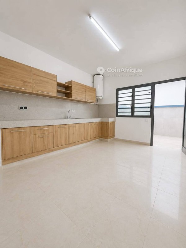 Location appartements 4 pièces et 3 pieces - Cocody — photo 2