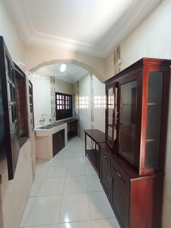 Location villa duplex de standing 5 pièces + piscine commune - cocody riviera palmeraie — photo 5