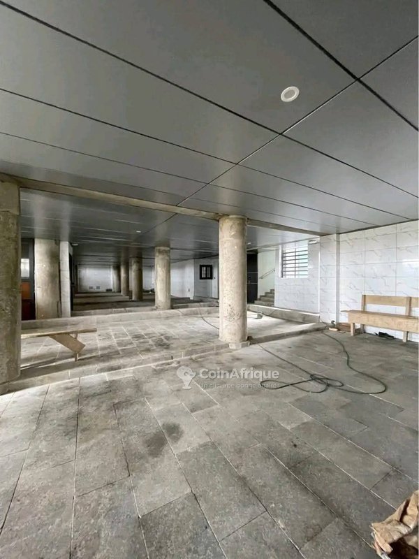 Location appartement 4 pièces à cocody angre nouveau chu route cité nouvelle construction avec ascenseur — photo 4