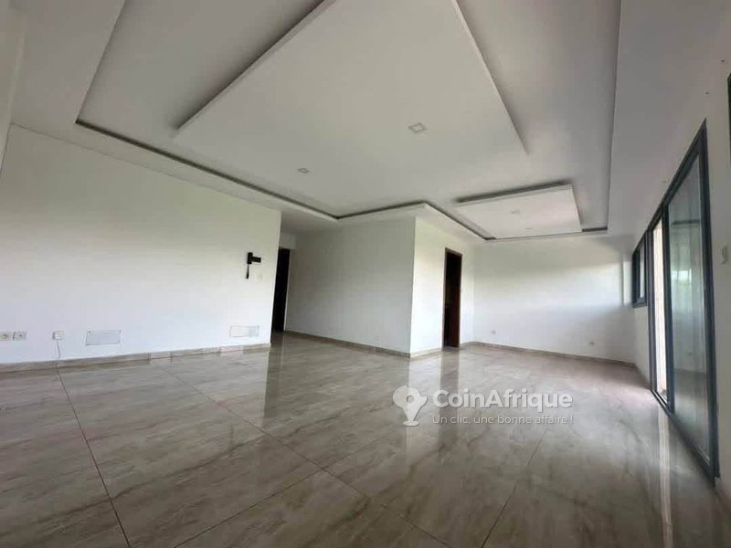 Location appartement 4 pièces - Cocody centre — photo 3