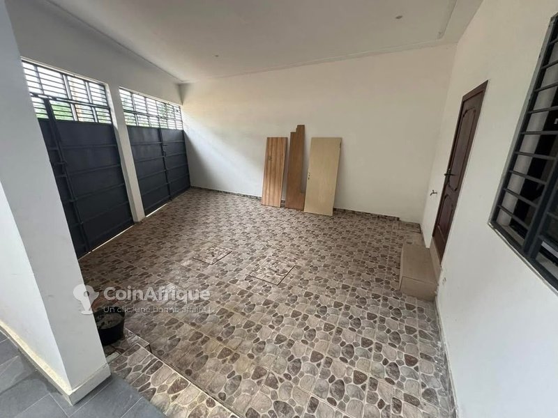 A LOUER un magnifique duplex 6pièces cité Diaspora — photo 2