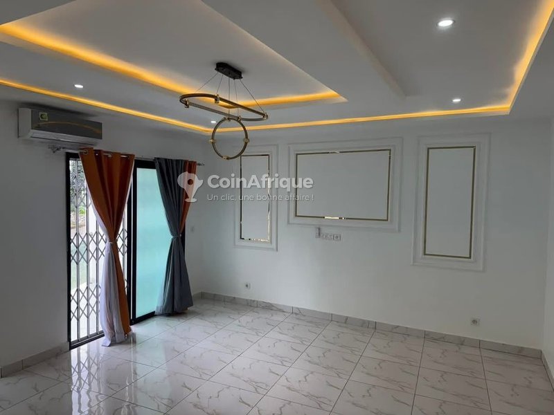 A LOUER un magnifique duplex 6pièces cité Diaspora — photo 4