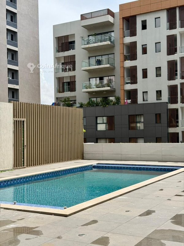 Location appartement meublé 2 pièces - Marcory — photo 2