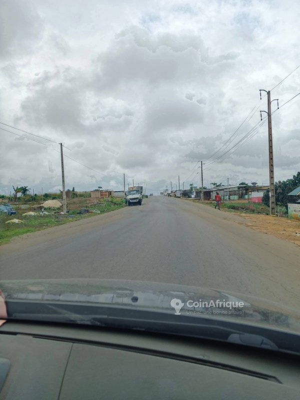 Terrains 400m² avec acd tf bien placé - Yopougon — photo 2