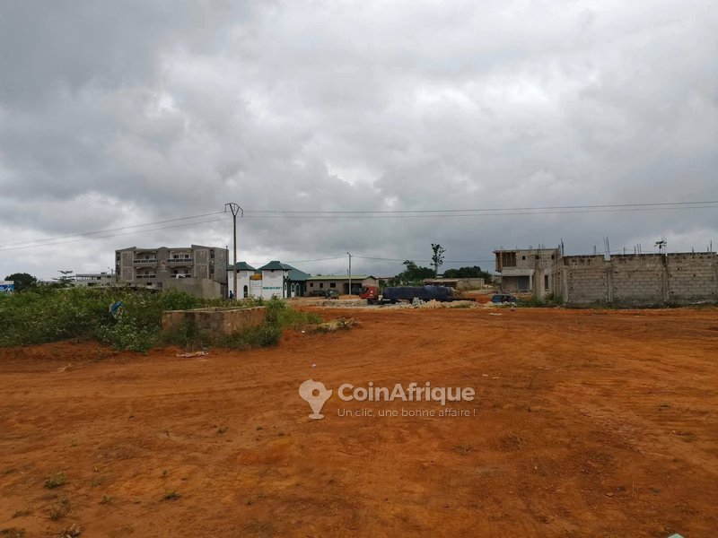 Terrains 400m² avec acd tf bien placé - Yopougon — photo 3