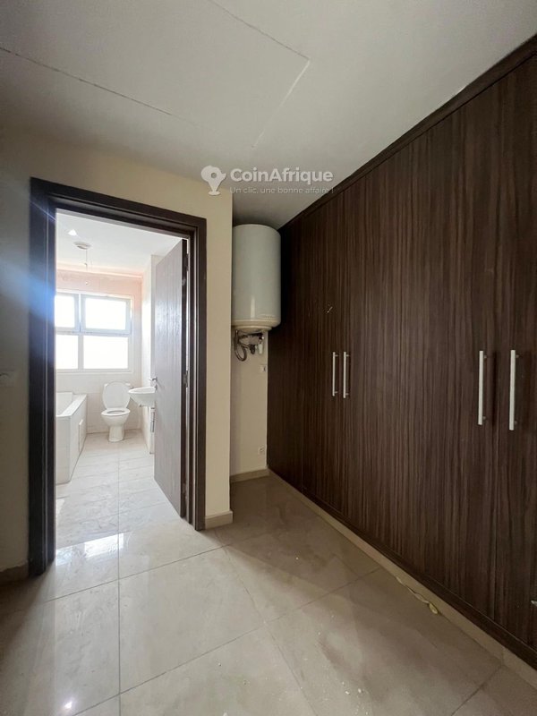 Location appartement 04 pièces en location - Riviera bonoumin — photo 4