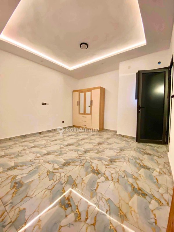 location appartements 4 pièces - cocody nouveau chut — photo 2