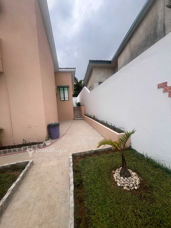 Location villas 6 pièces - Cocody rivera palmeraie — photo 2