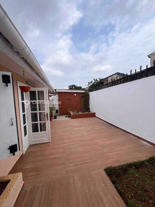 Location villas 6 pièces - Cocody rivera palmeraie — photo 3