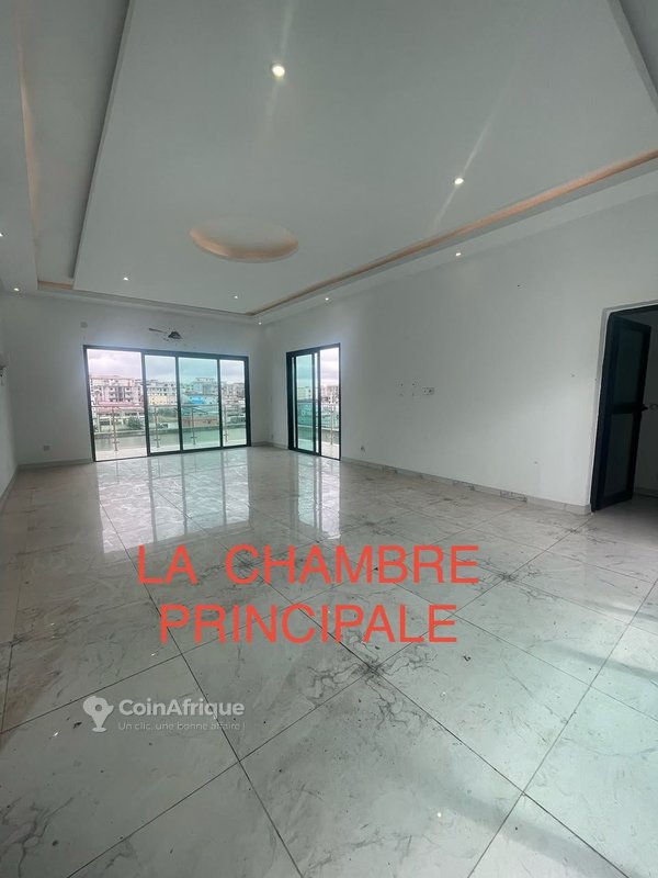 Location villa duplex 6 pièces -,Angré nouveau dans cite — photo 3