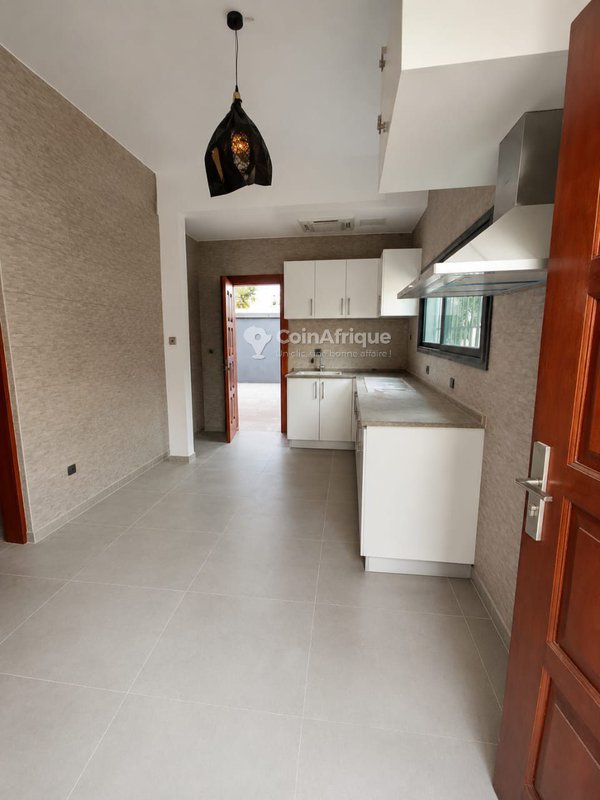 Location villa duplex 7 pièces - Cocody — photo 3
