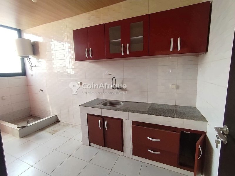 Location appartement 2 pièces à cocody rivera attoban — photo 4