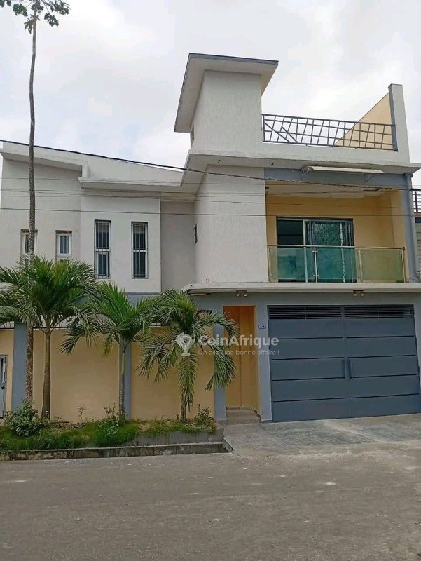 Location villa duplex 7pièces - Bingerville feh késsé oribat 2