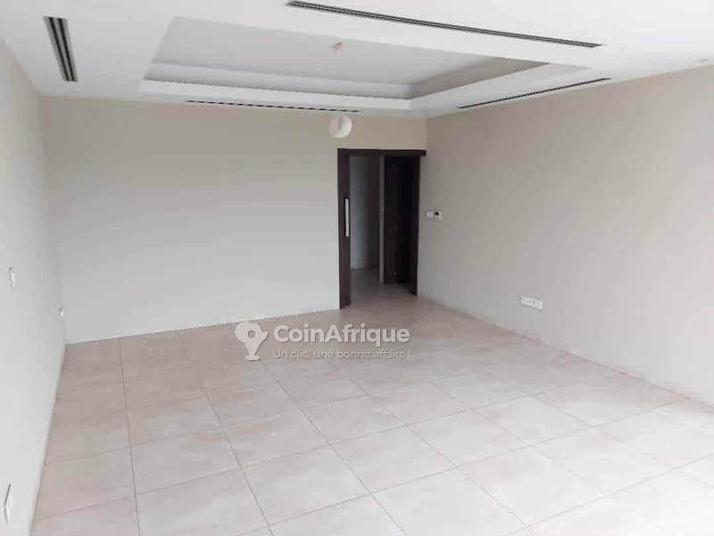Location appartement 3 pièces - Cocody centre — photo 3