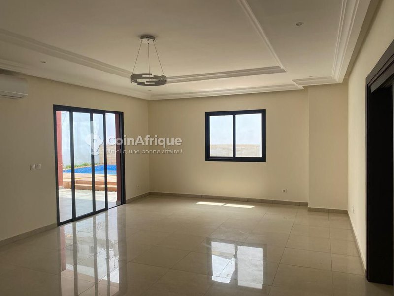 Location villa duplex 6 pièces - angre nouveau chu gestoci non loin de china mall dans une cité — photo 5