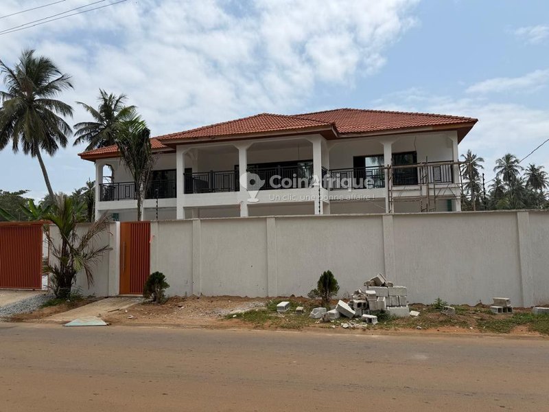 Vente villa duplex 9 pièces - Bassam