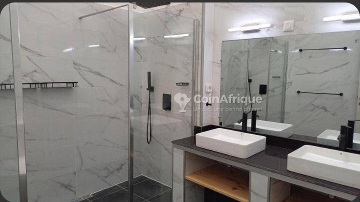Location villa 4 pièces - Marcory résidentiel