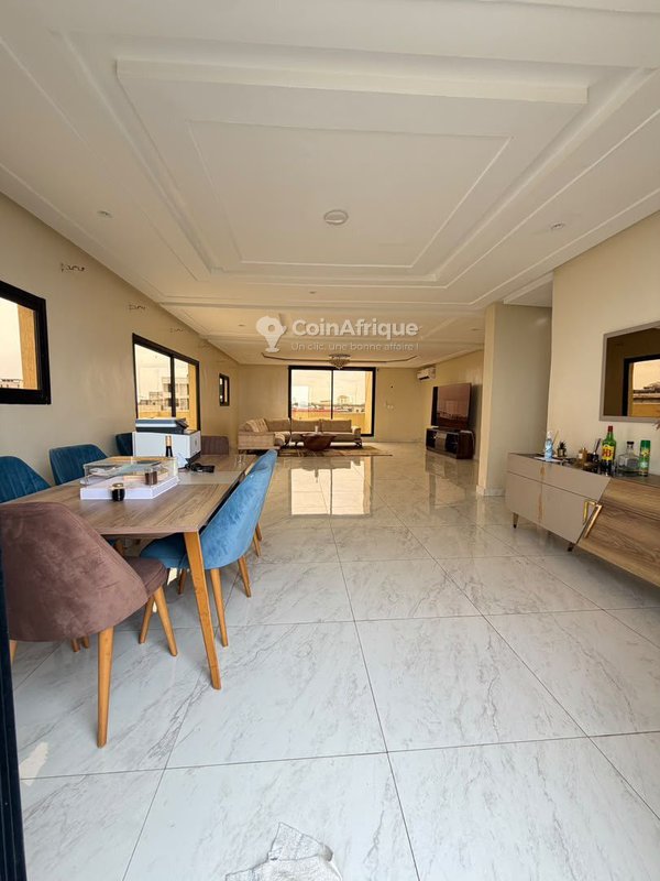 Location appartement 4 pièces Cocody - Angré Chu