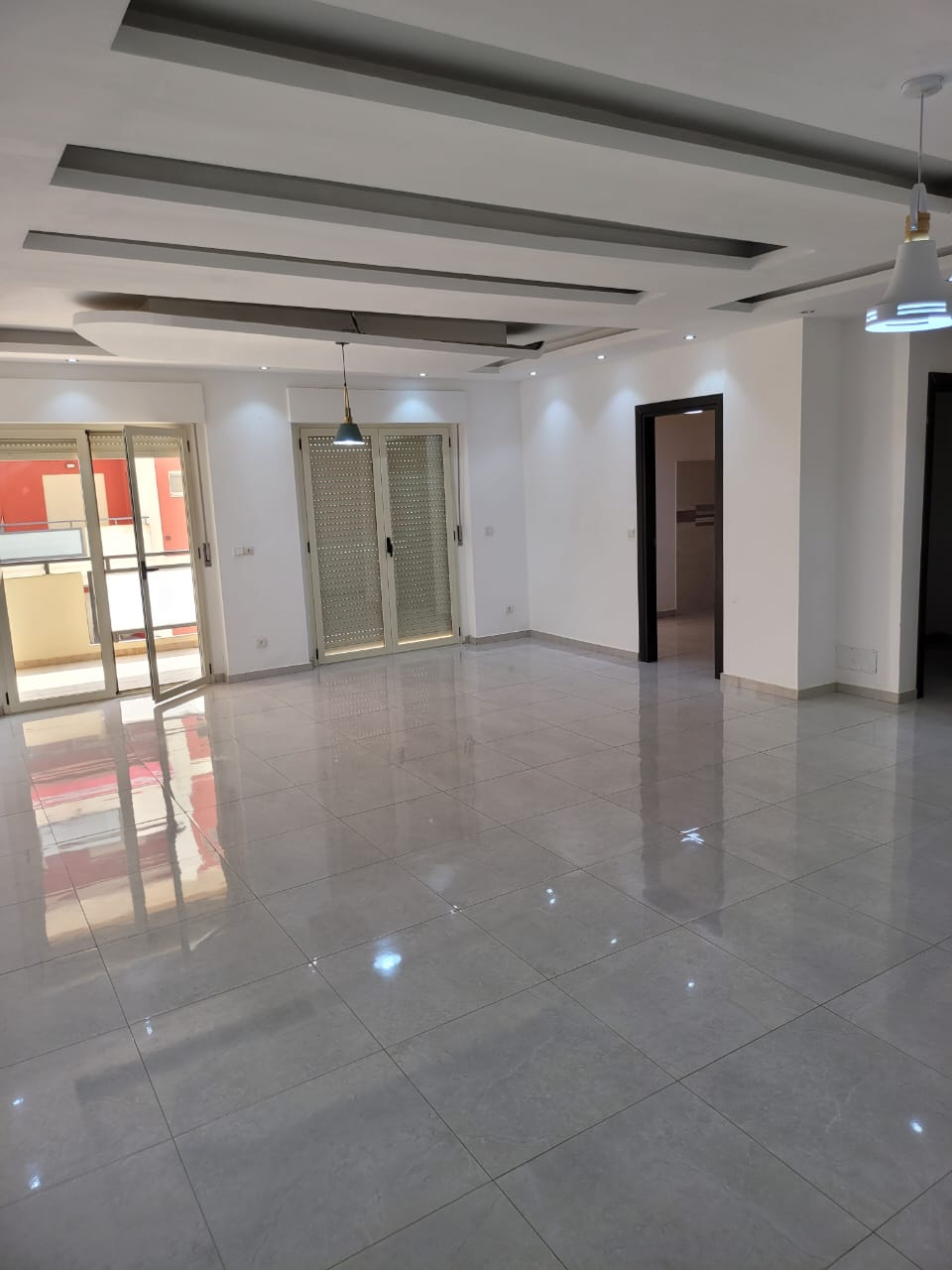 Appartement 4 pièces cité Italia 2 bassam