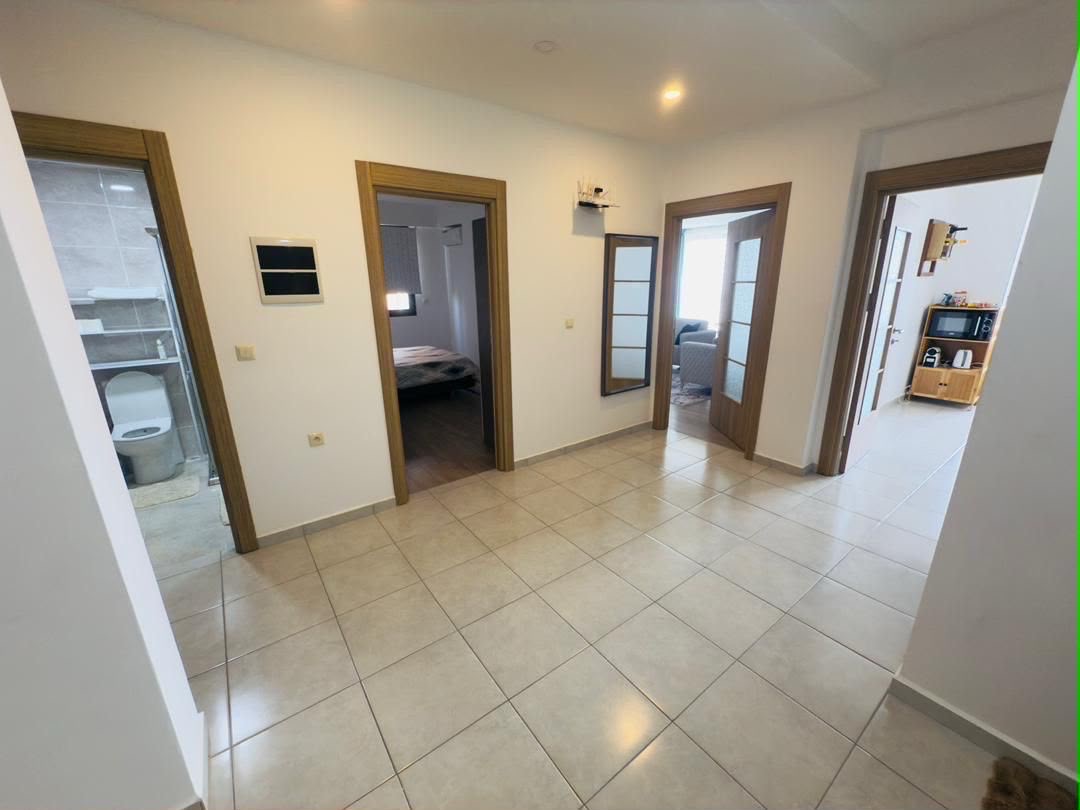 Un appartement F4 ( 4 pièces ) très haut standing dans un immeuble neuf