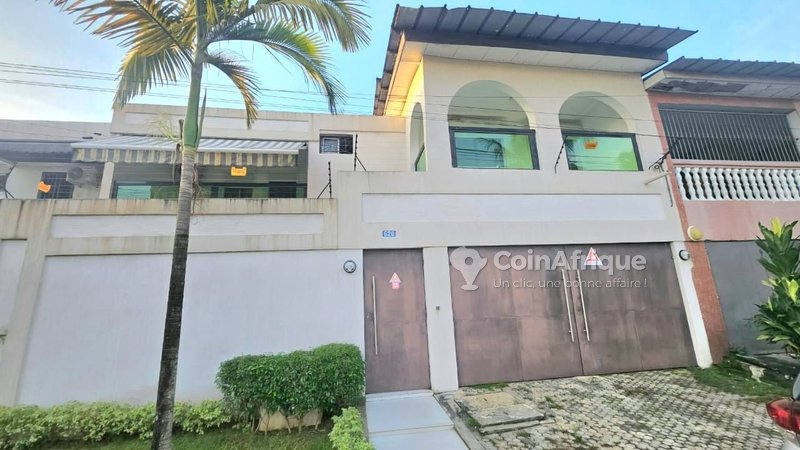 Location villa à la Riviera 3