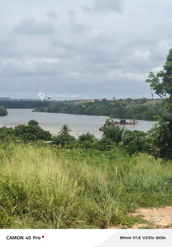 Terrain 733 m² ACD à Bingerville Anan résidentielle