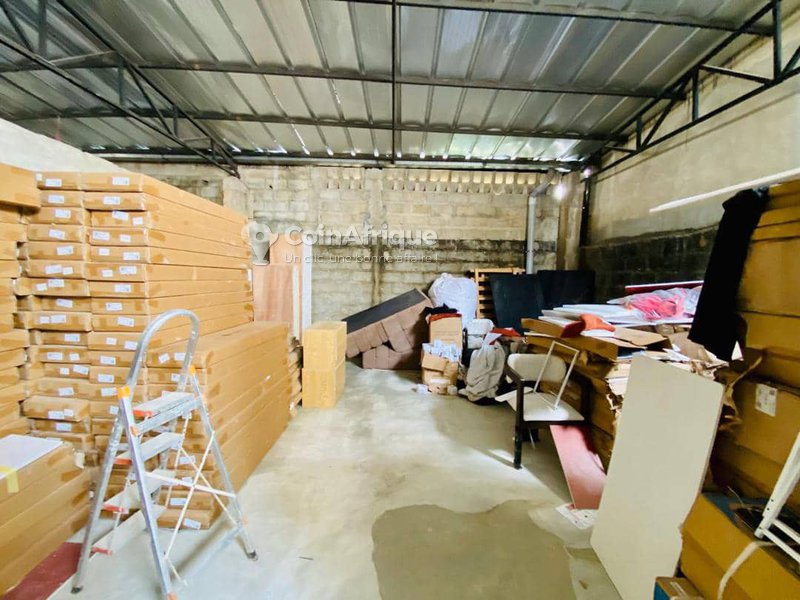 Location entrepôt 600m² à Cocody - Angré Chu — photo 5
