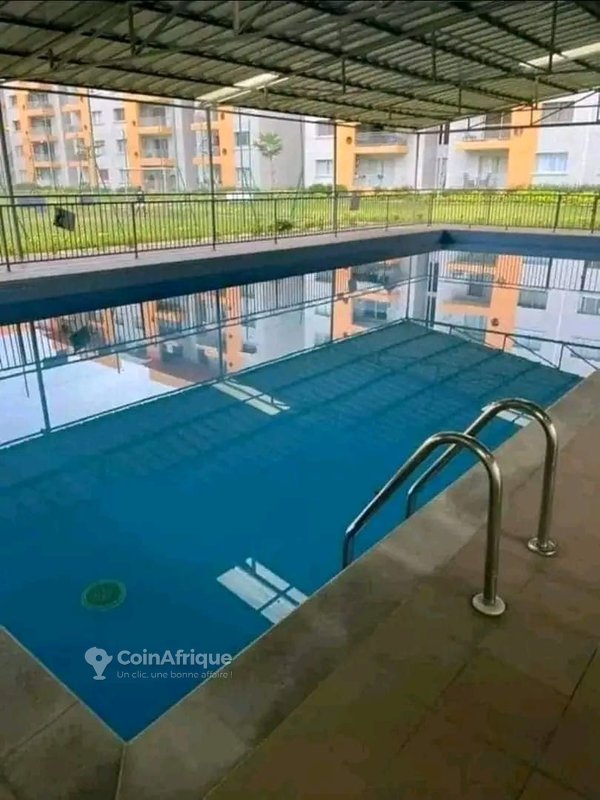 Vente appartement 4 pièces à Cocody-Angré 8ème Tranche