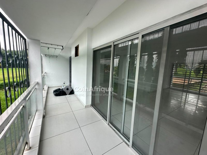 Location appartements 5 pièces - Cocody Riviera golf