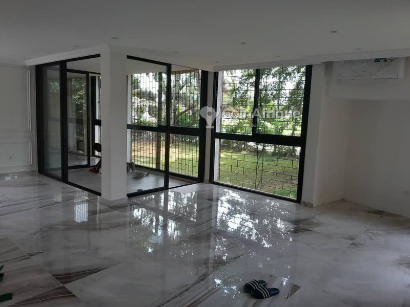 Location appartement 5 pièces à la Riviera Golf les Hélias