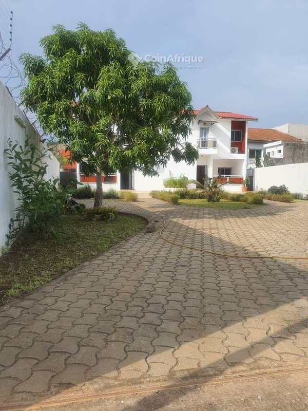 Vente D'un Beau Duplex Propre Bassam MOCKEYVILLE