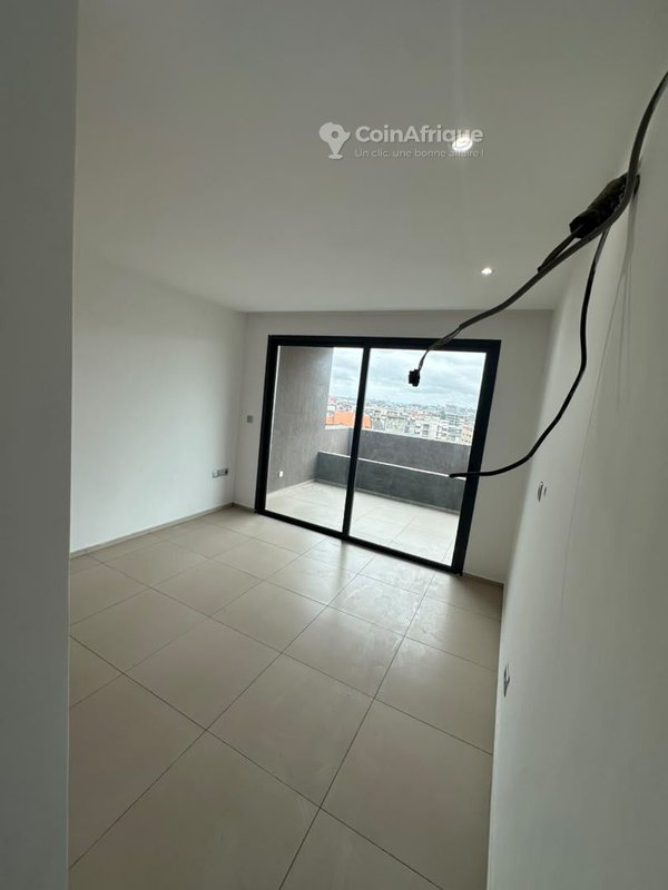 Location appartement 2 pièces - Riviera plamiers — photo 2