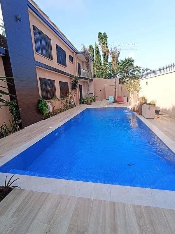 Location appartements 4 pièces - Rivièra attoban