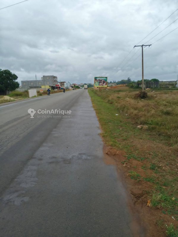 Terrains 500m2 avec acd tf bordure voie principale- yopougon — photo 2