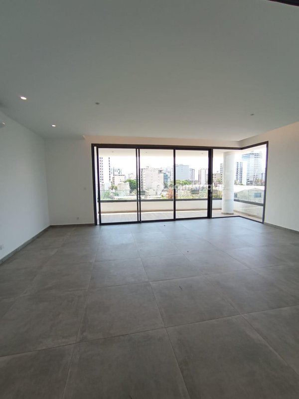 Location appartement 4 pièces - Marcory zone 4 — photo 2