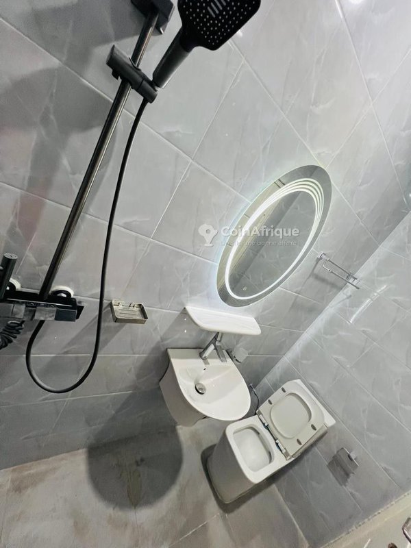 Vente appartement meublé 4 pieces à Cocody Angré Nouveau Chou — photo 3