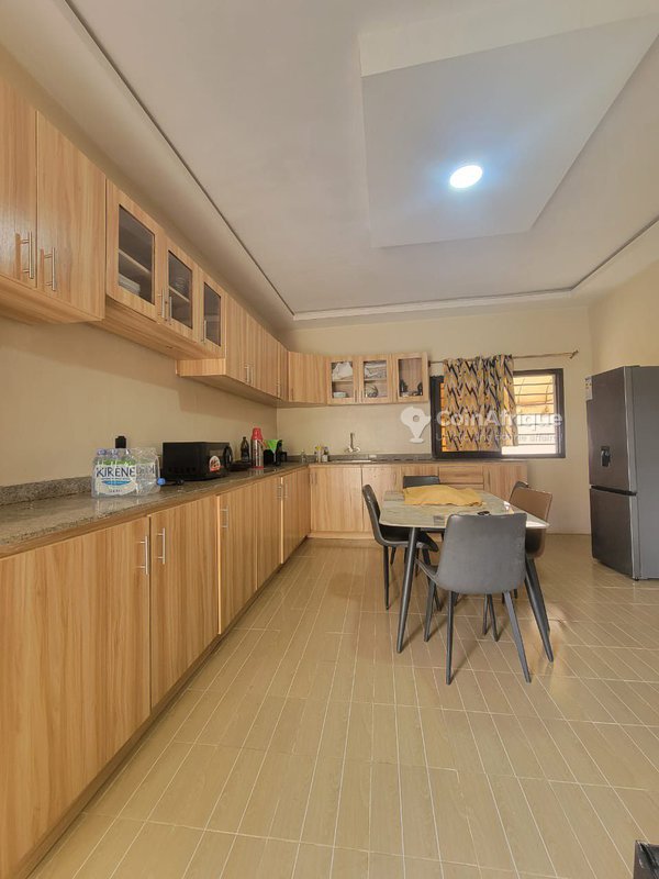 Location villa duplex 12 pièces - Bingerville aghiein — photo 5