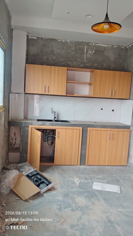Vente immeuble r+3 - angré chu djorobe 2, cité oribate 1 — photo 2