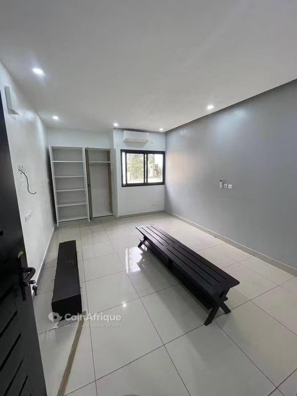 Vente appartement 3 pièces - Marcory zone 4 langevin — photo 4