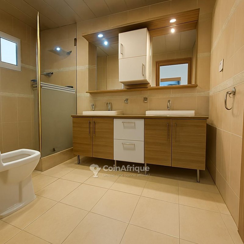 Location appartement standing 3 pièces - Marcory zone 4