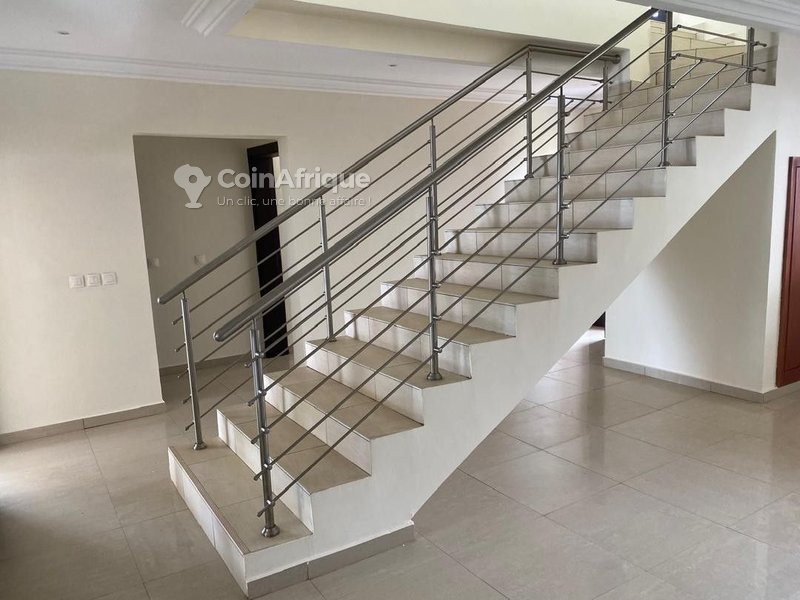 Location villa duplex - Angré